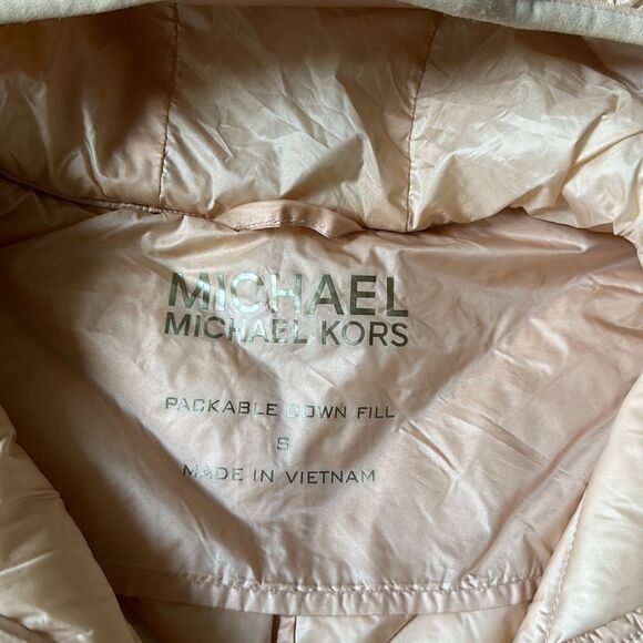 Micheal Kors Women Zip‎ Packable Down Jacket W/Hood Blush Sz S Gently Used - Picture 6 of 7